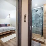 Getaway 2 Bedroom Dream - Free Parking Апартамент *