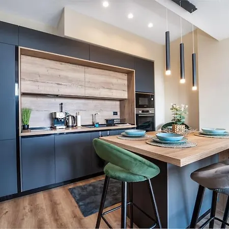 Apartment Getaway 2 Bedroom Dream - Free Parking *